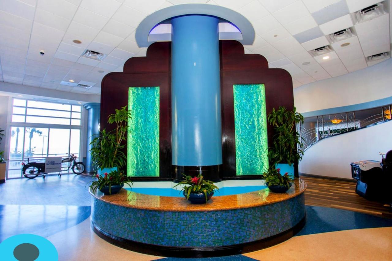 Penthouse Floor 1 Bedroom Direct Oceanfront Wyndham Ocean Walk - Daytona Funland 1908 Apartamento Daytona Beach